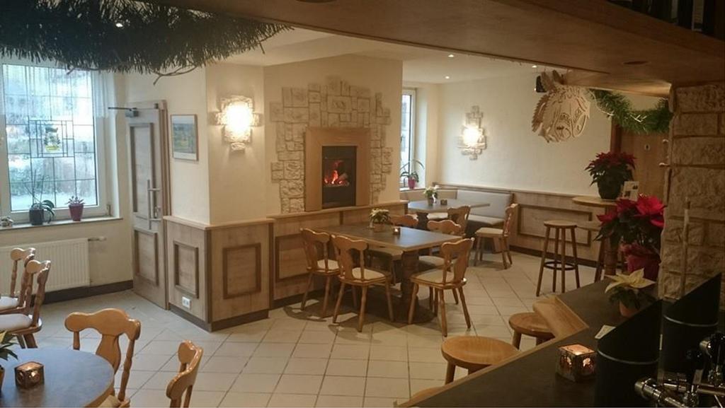 Gasthof Zum Diemeltal Marsberg Exterior photo